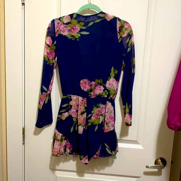 Romper - Picture 2 of 4